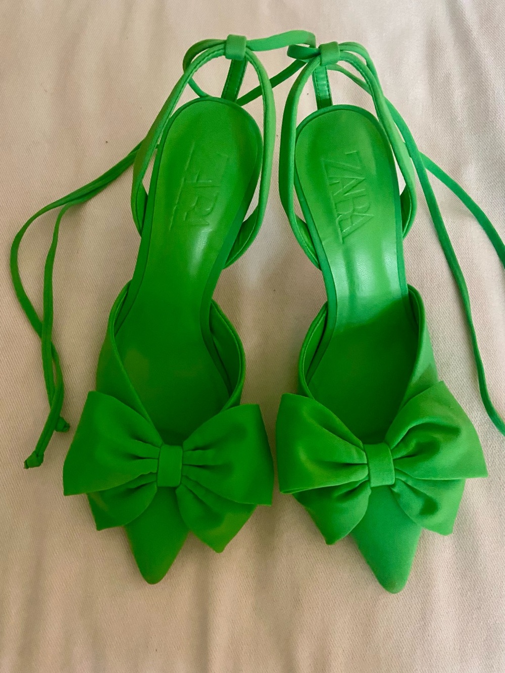 ZARA BGreen Bow Pointed Toe Lace-Up Heels